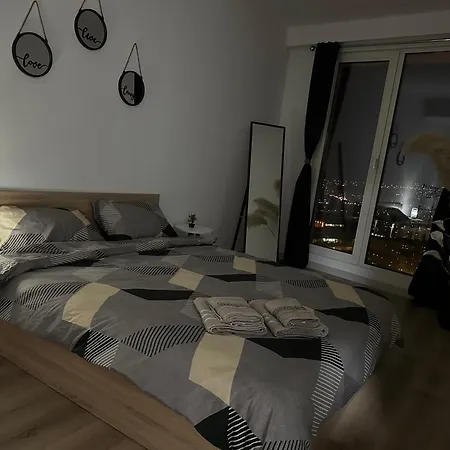 סקופיה Cevahir Sky City Apartment With Spa, Pool & Fitness Included מראה חיצוני תמונה