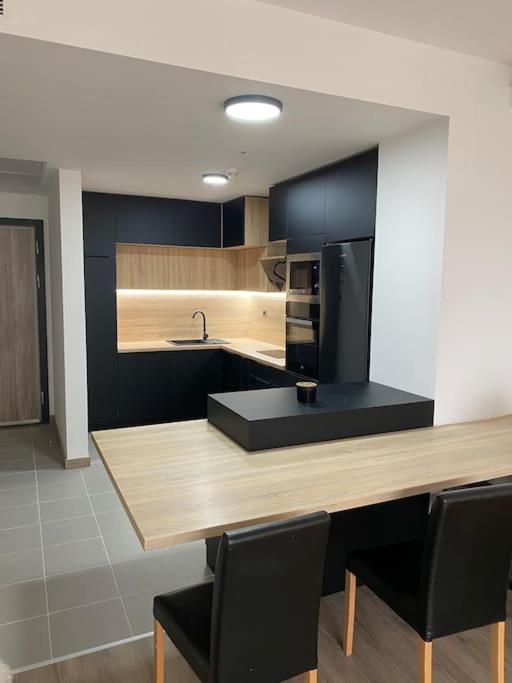 Cevahir Sky With Spa, Pool & Fitness Included Skopje